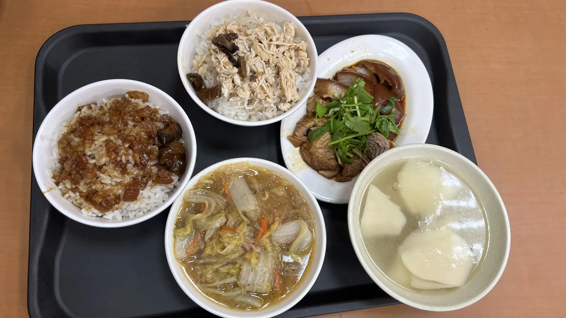 Huang Ji Braised Pork and Rice