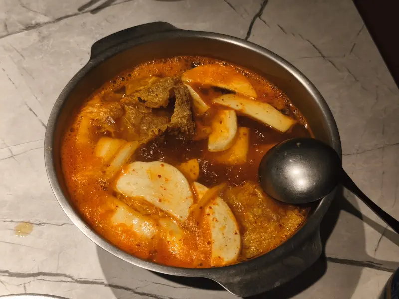 Kimchi hot pot