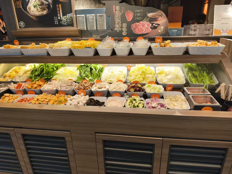 Unlimited vegetables at Giguo
