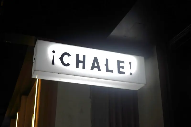 Chale sign out front
