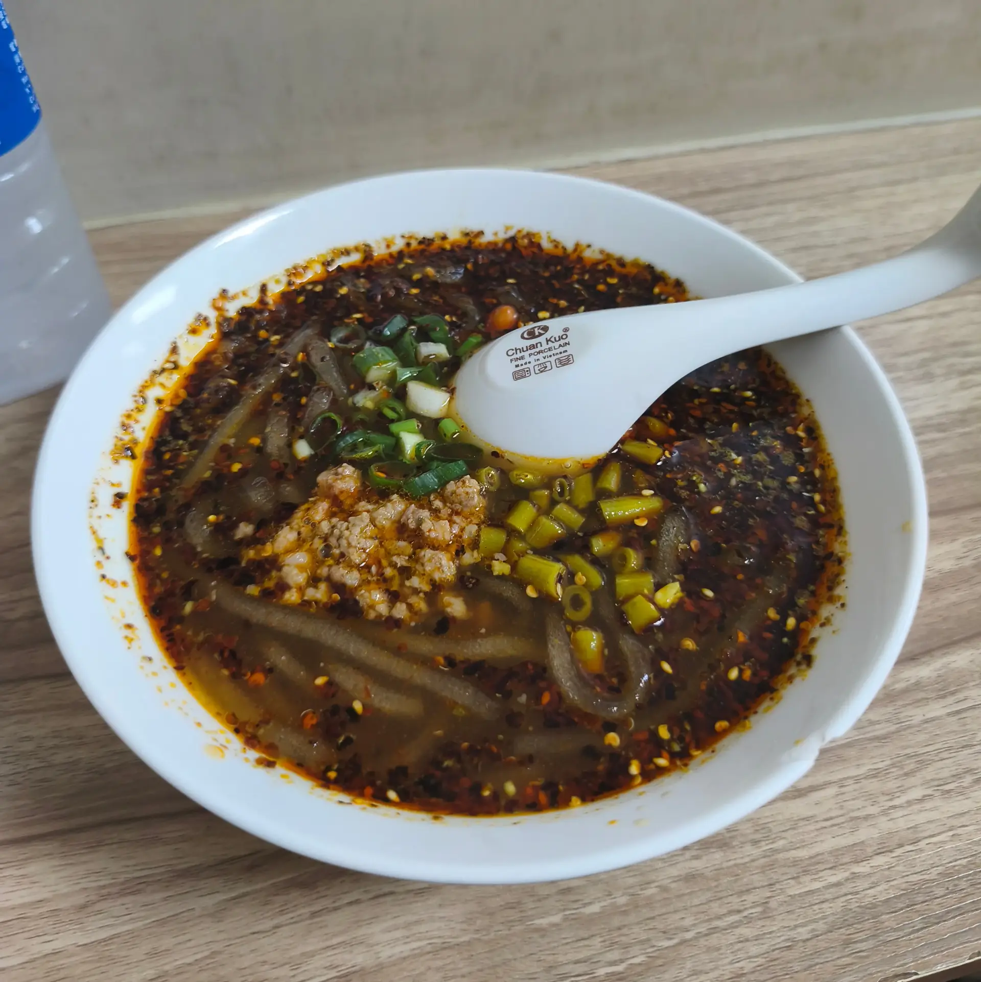 Chuanzhai Alley Canteen: Chongqing Noodles and Hot-and-Sour Soup