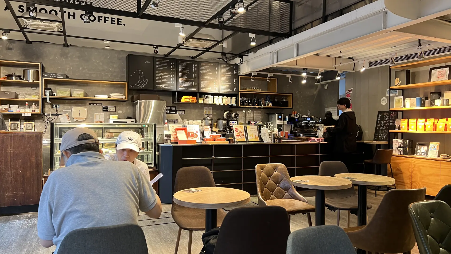 How Louisa Coffee Solved My Flat White Problem in Taiwan